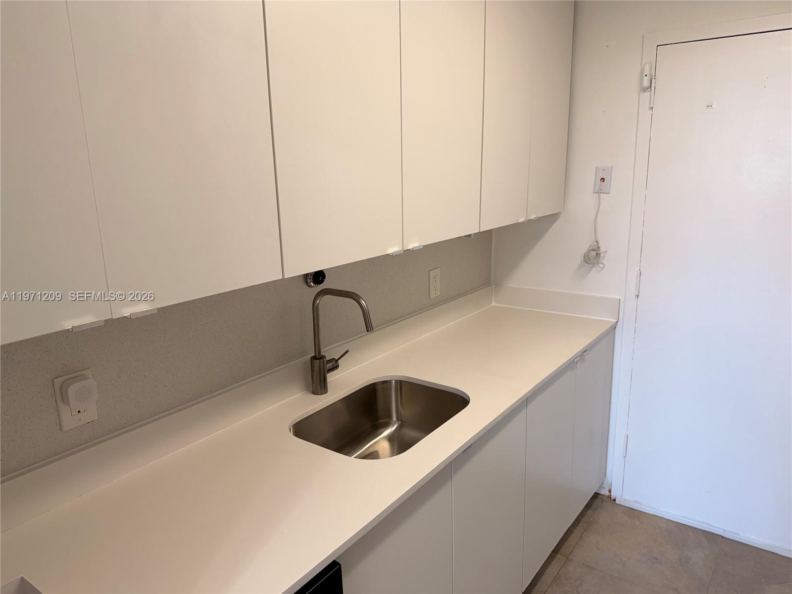 VECINO DEL MAR CONDO - Residential