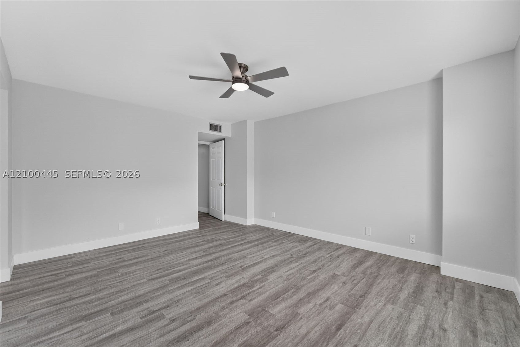 8040 Hampton Blvd 208, North Lauderdale FL 33068