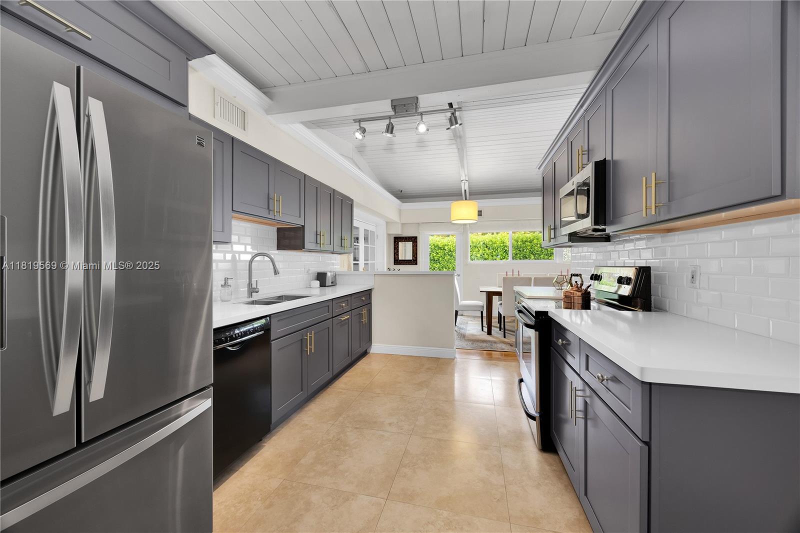 BILTMORE HTS-A RE SUB - Residential