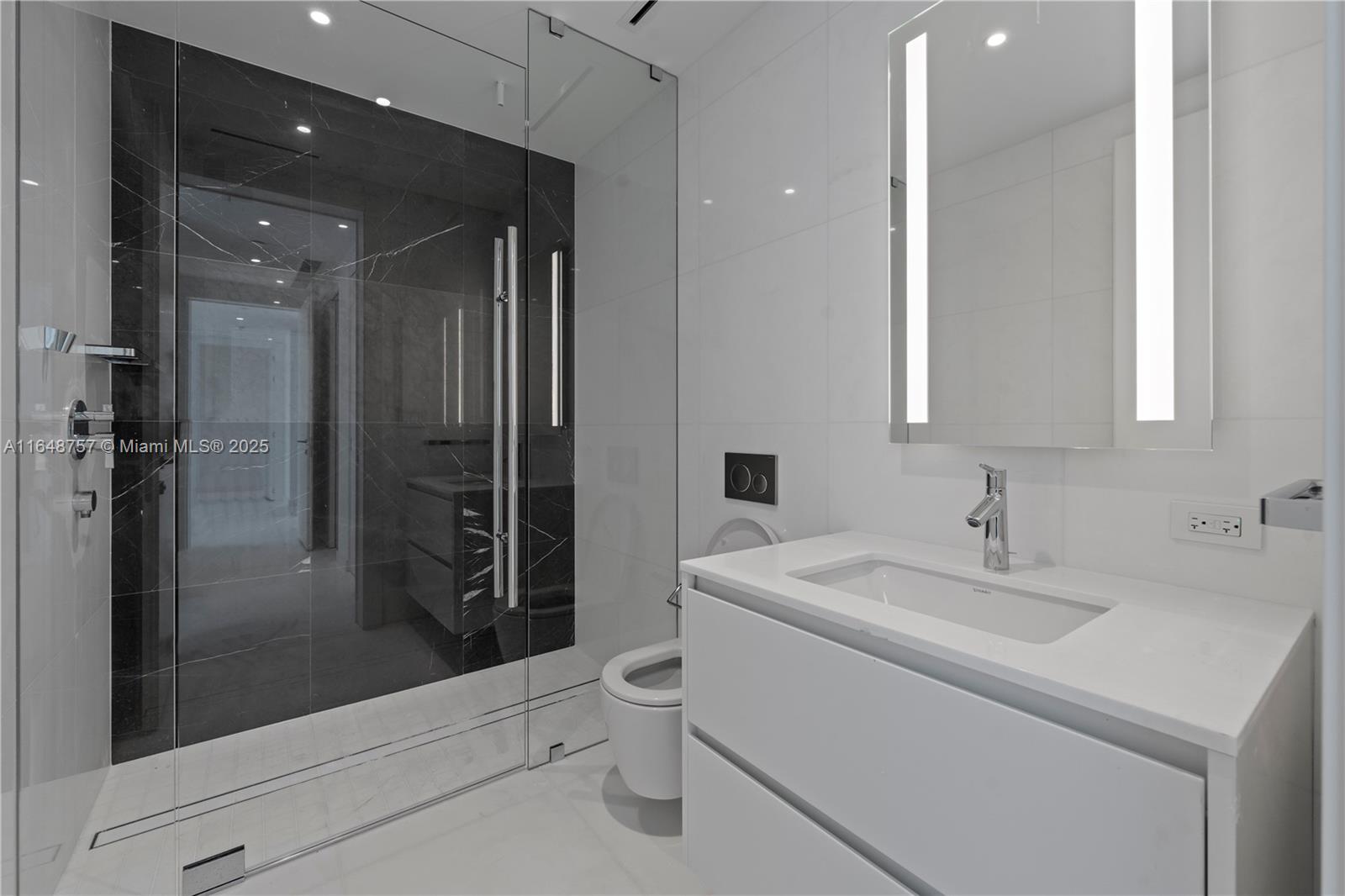 Aston Martin Residences - Residential
