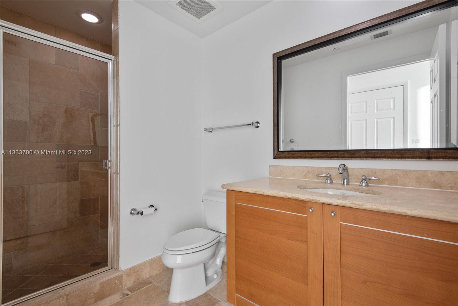 THE PORT CONDOMINIUM - Residential Lease