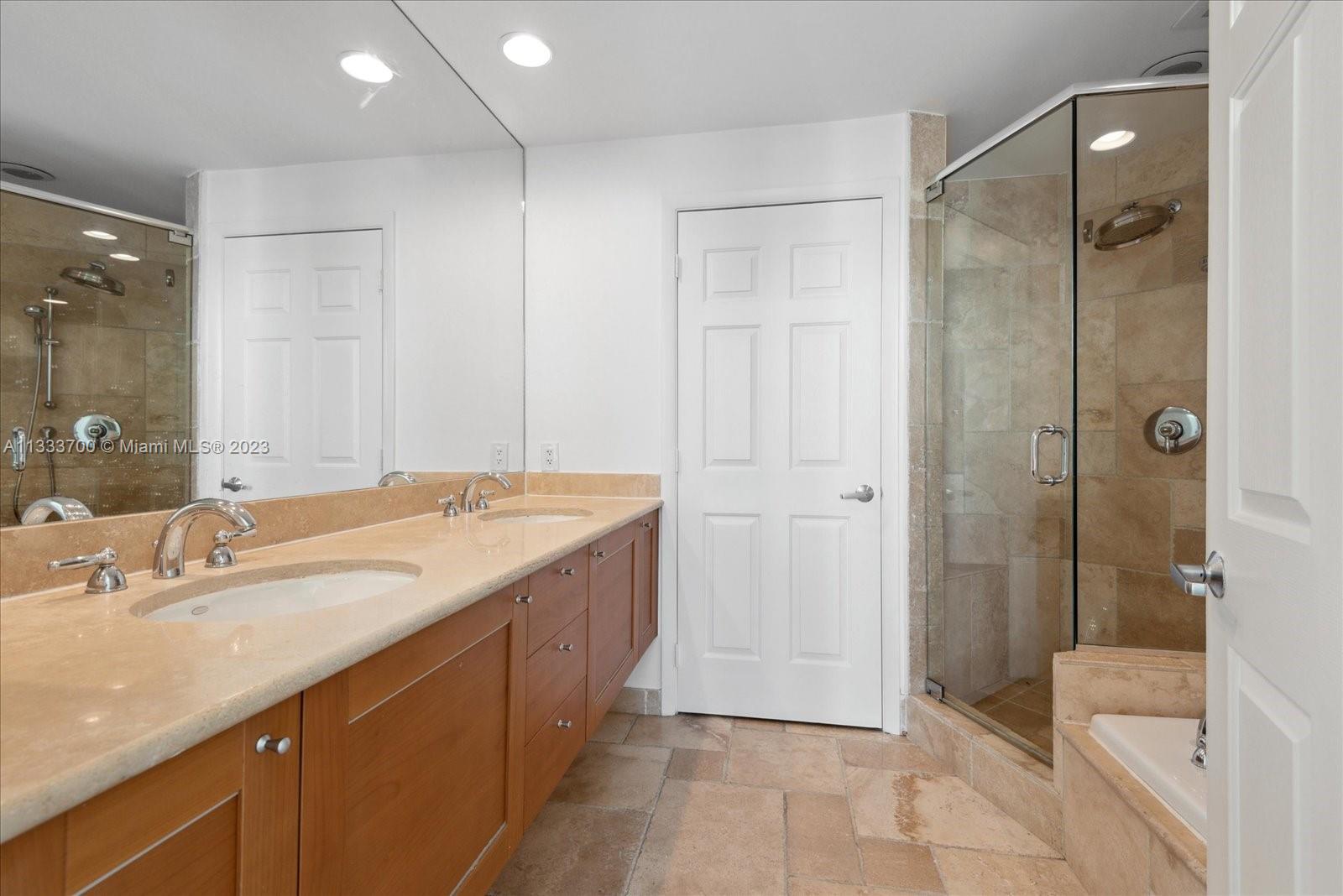 THE PORT CONDOMINIUM - Residential Lease