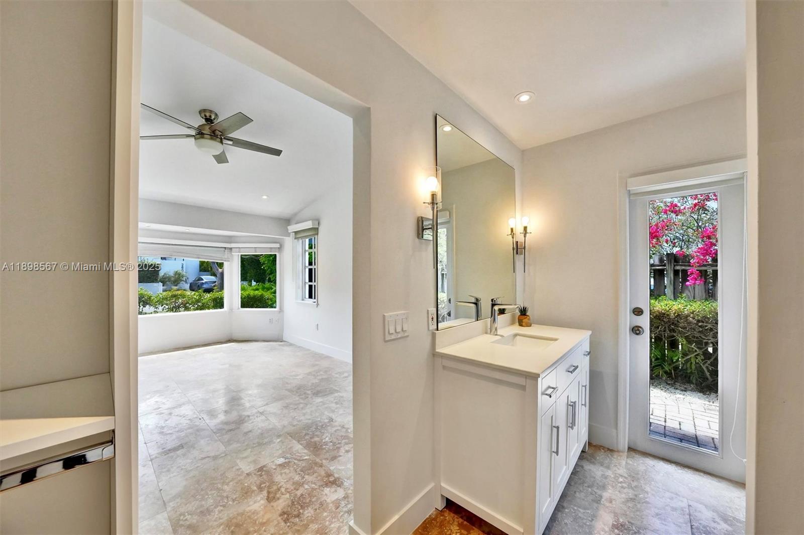 TROPICAL ISLE HOMES SUB 4 - Residential Lease