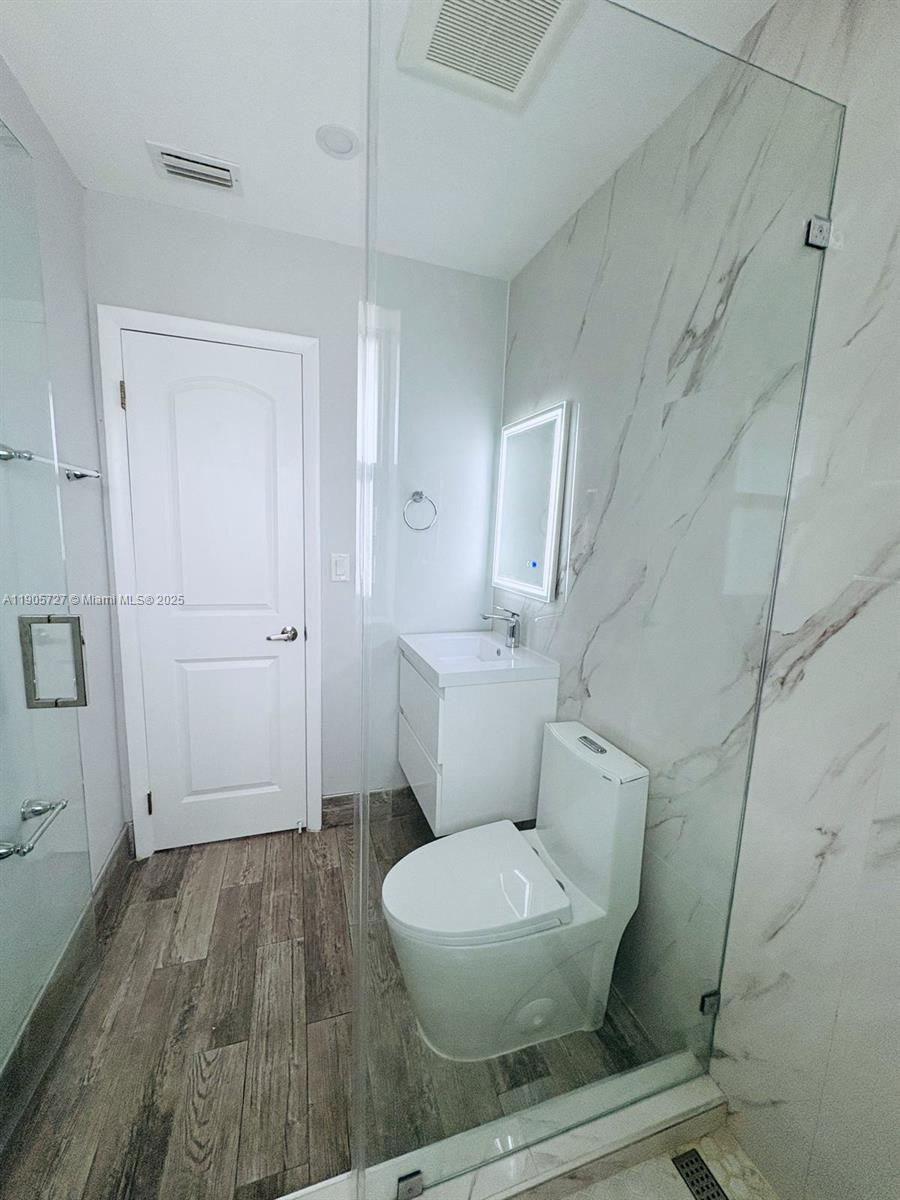 STARLIGHT - Residential