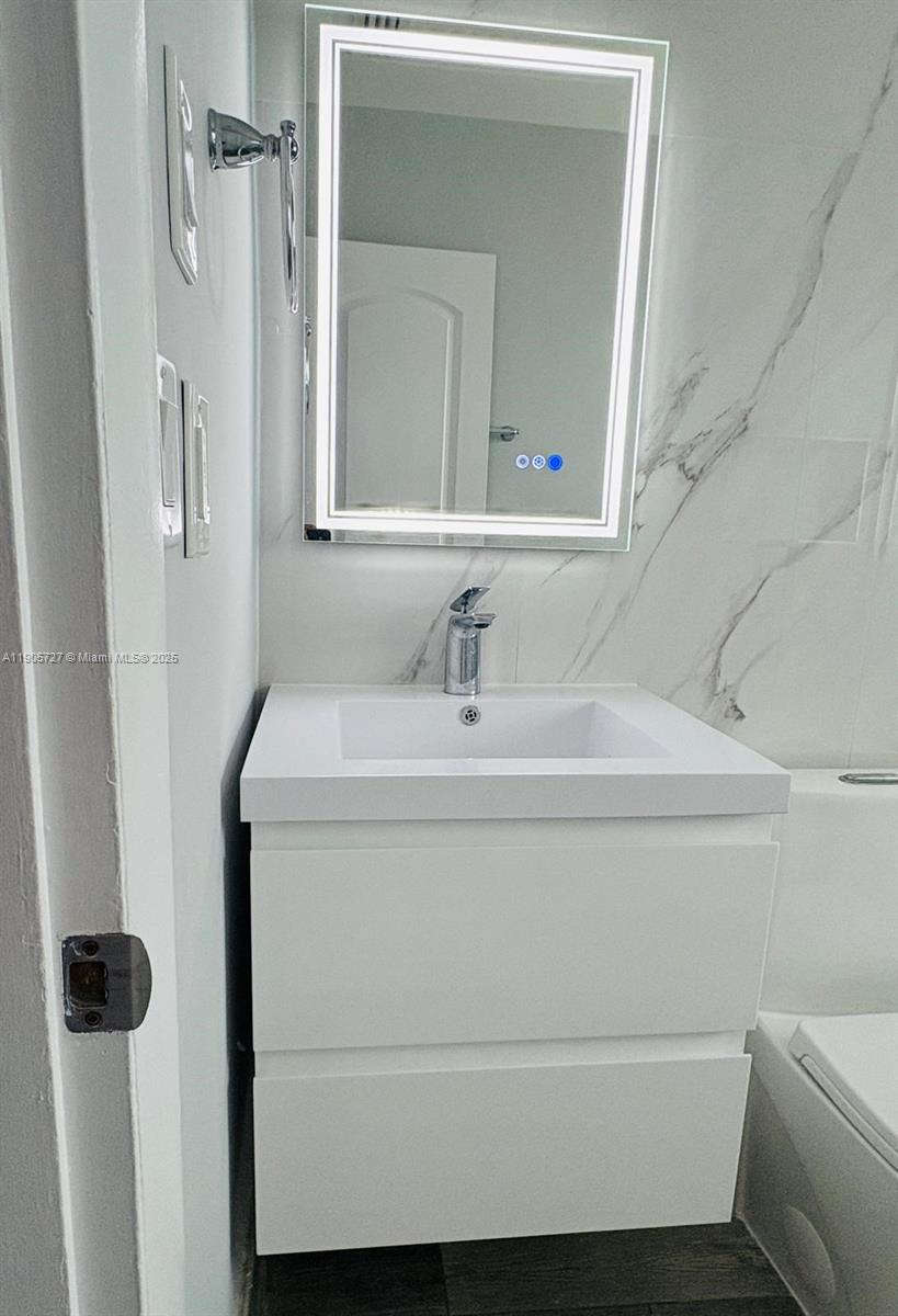 STARLIGHT - Residential