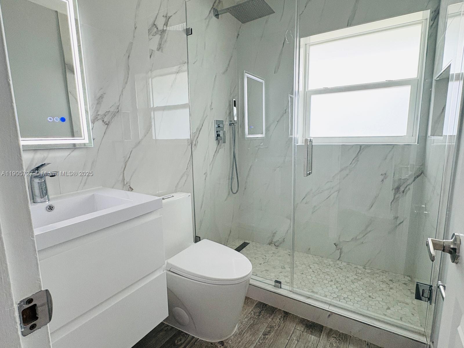 STARLIGHT - Residential