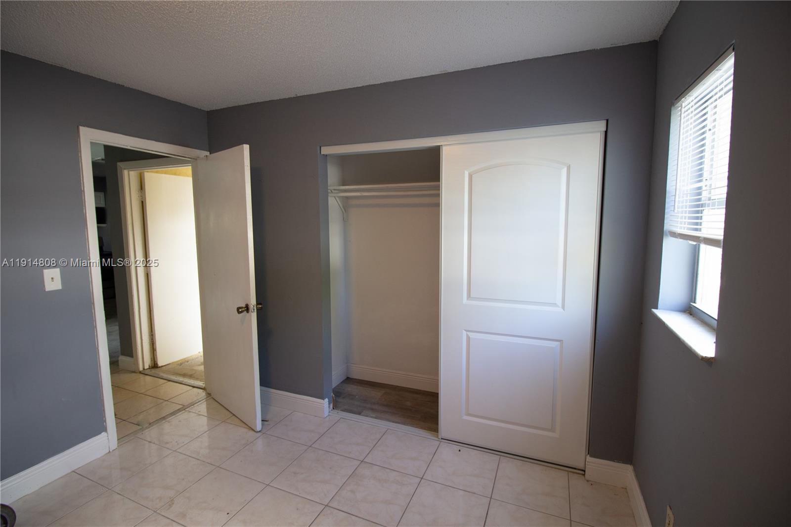 GOLDEN HEIGHTS - Residential Income