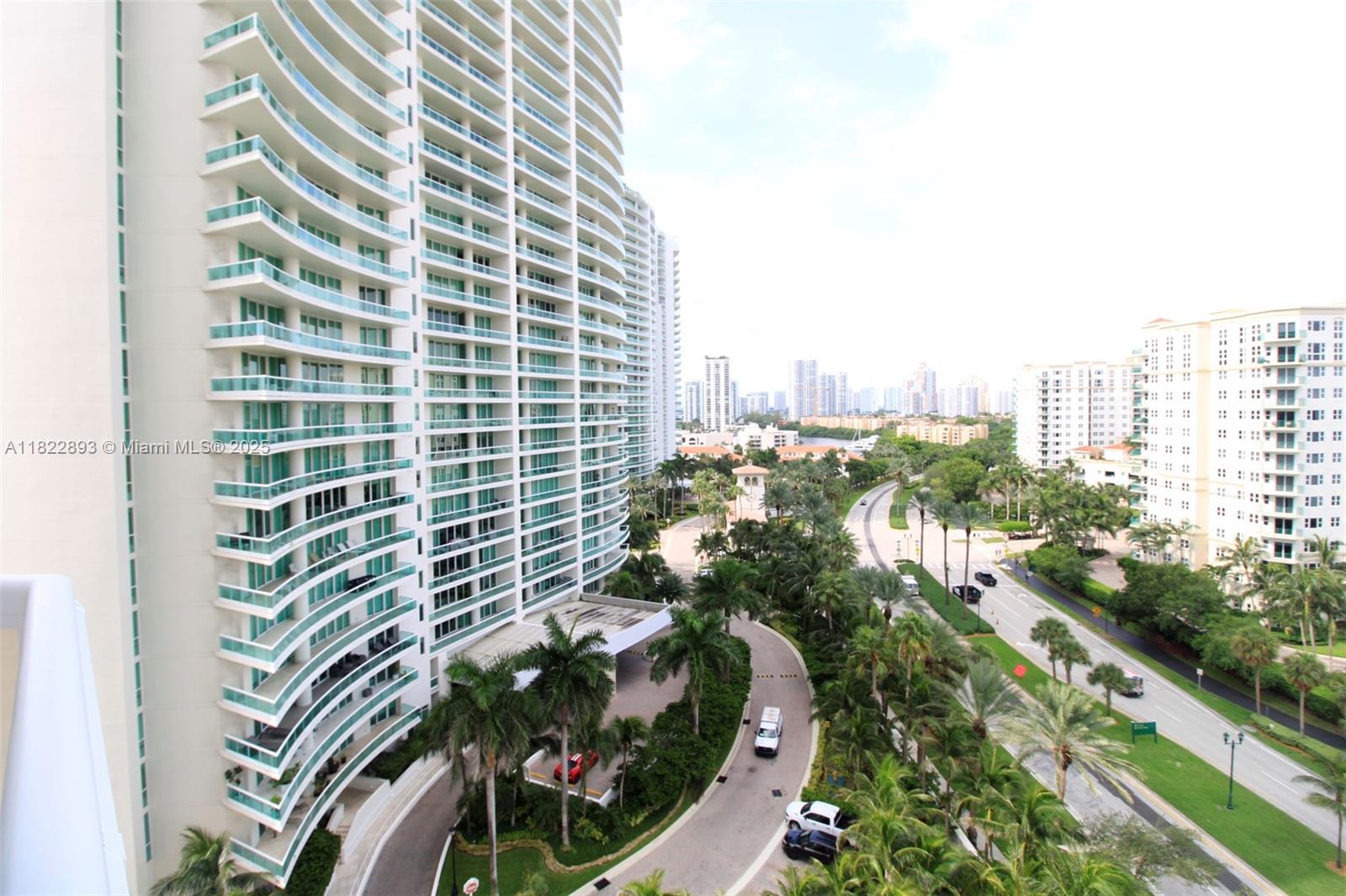 THE LANDMARK CONDO - Residential Lease