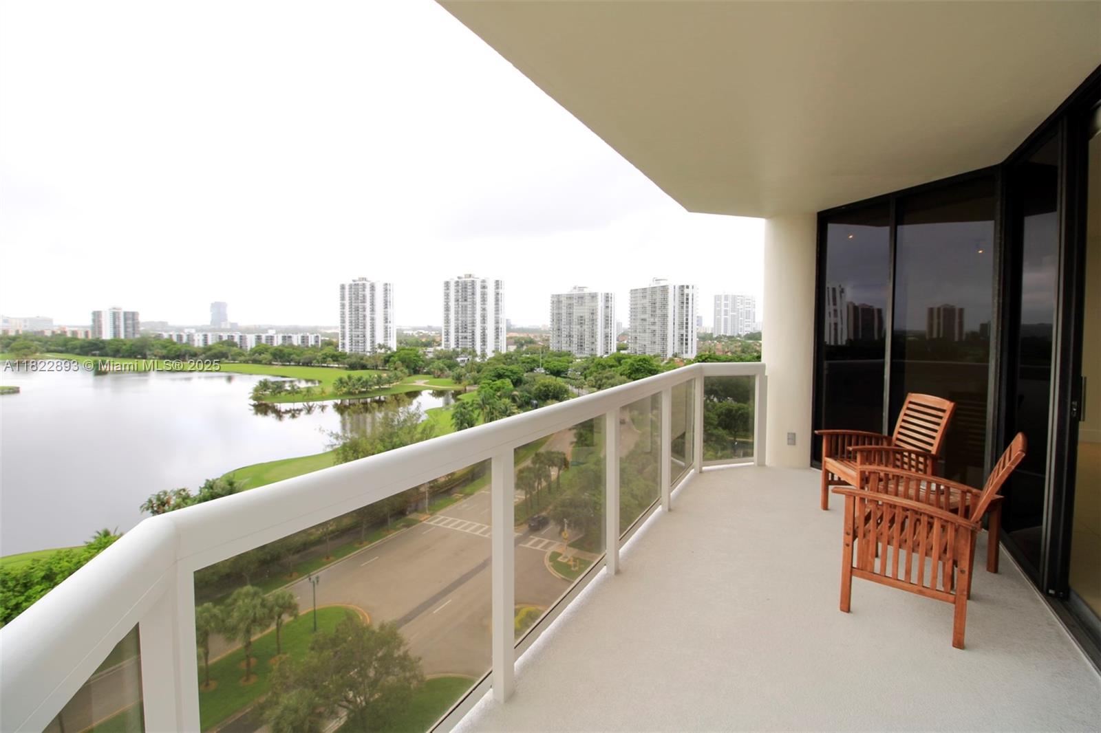 THE LANDMARK CONDO - Residential Lease