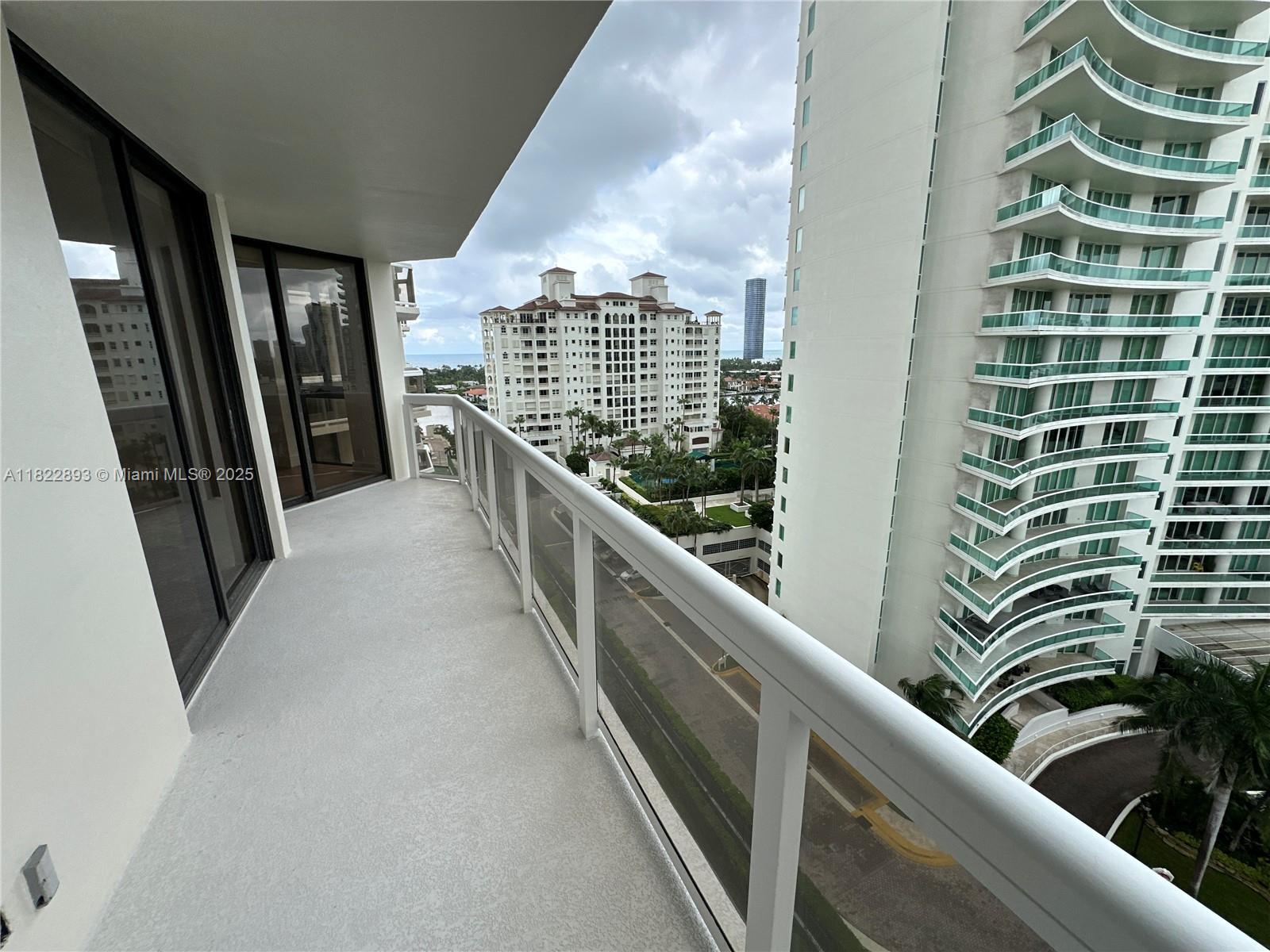 THE LANDMARK CONDO - Residential Lease