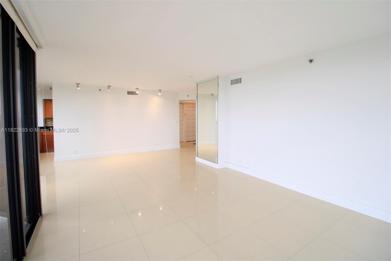 THE LANDMARK CONDO - Residential Lease