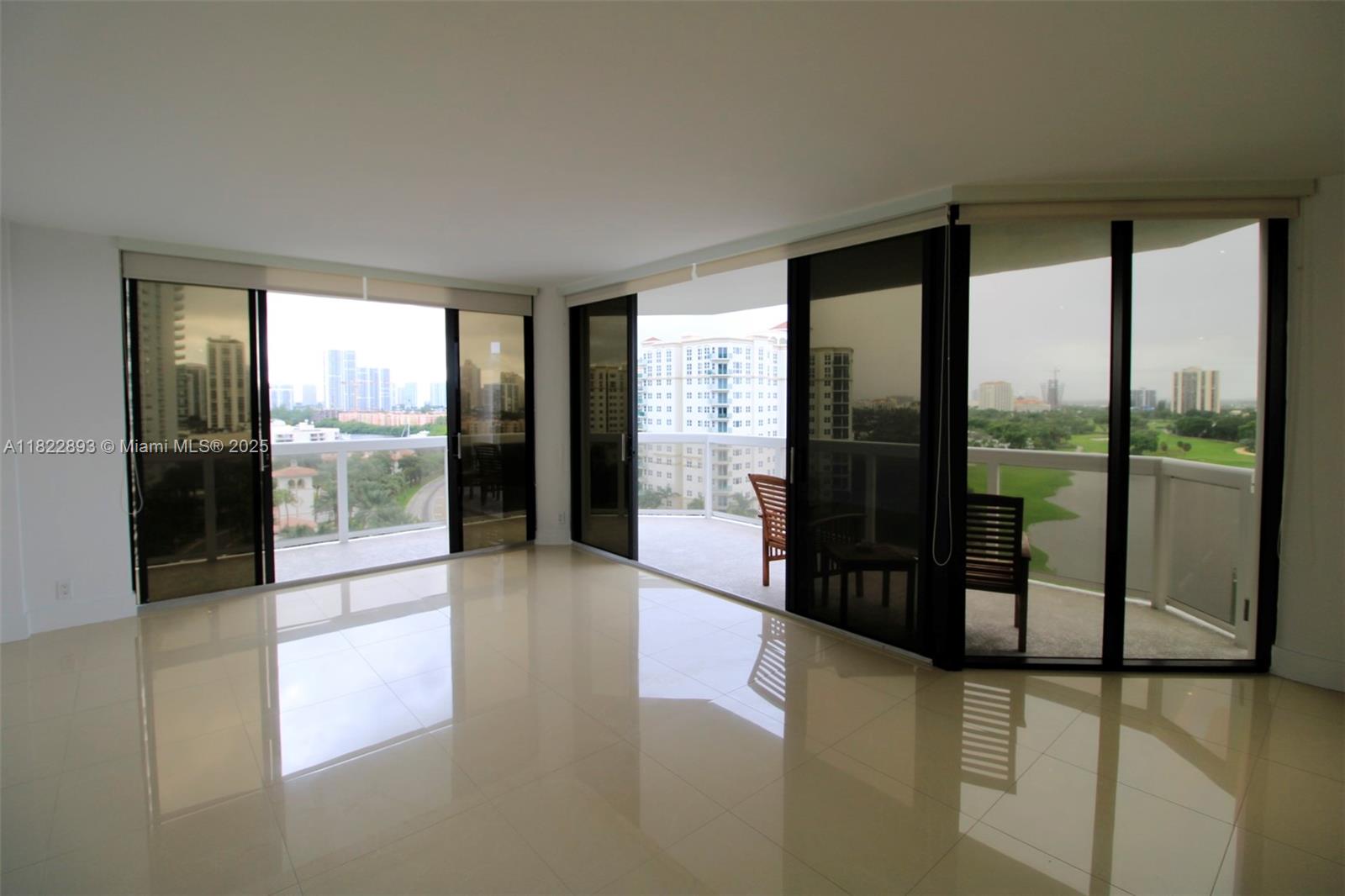 THE LANDMARK CONDO - Residential Lease