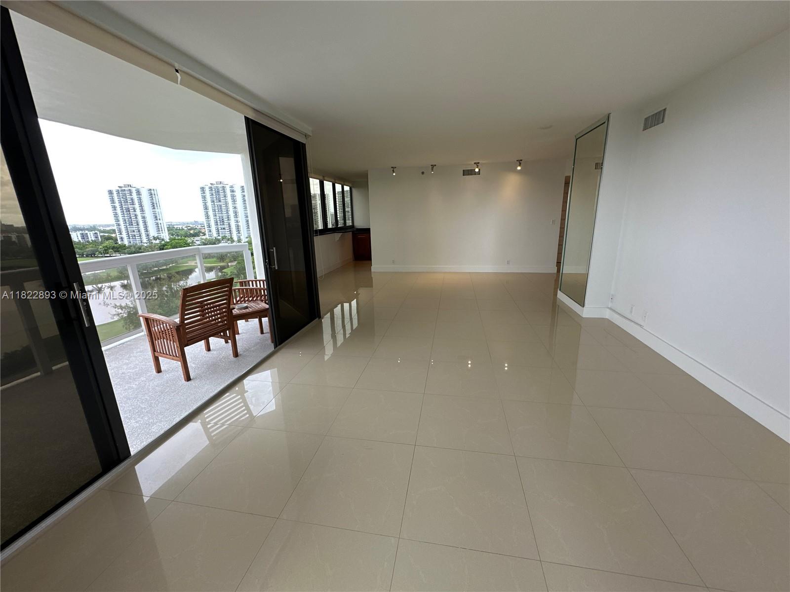 THE LANDMARK CONDO - Residential Lease