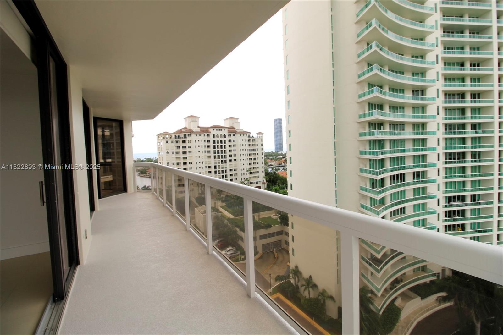 THE LANDMARK CONDO - Residential Lease