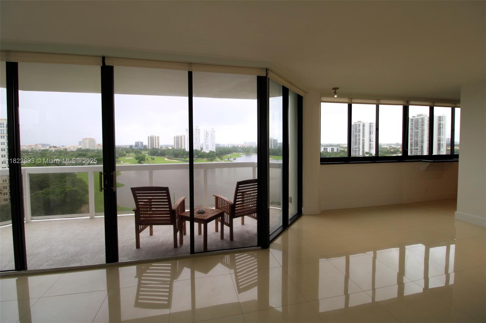 THE LANDMARK CONDO - Residential Lease