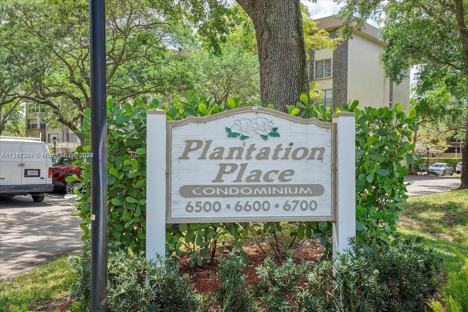View Plantation, FL 33317 condo