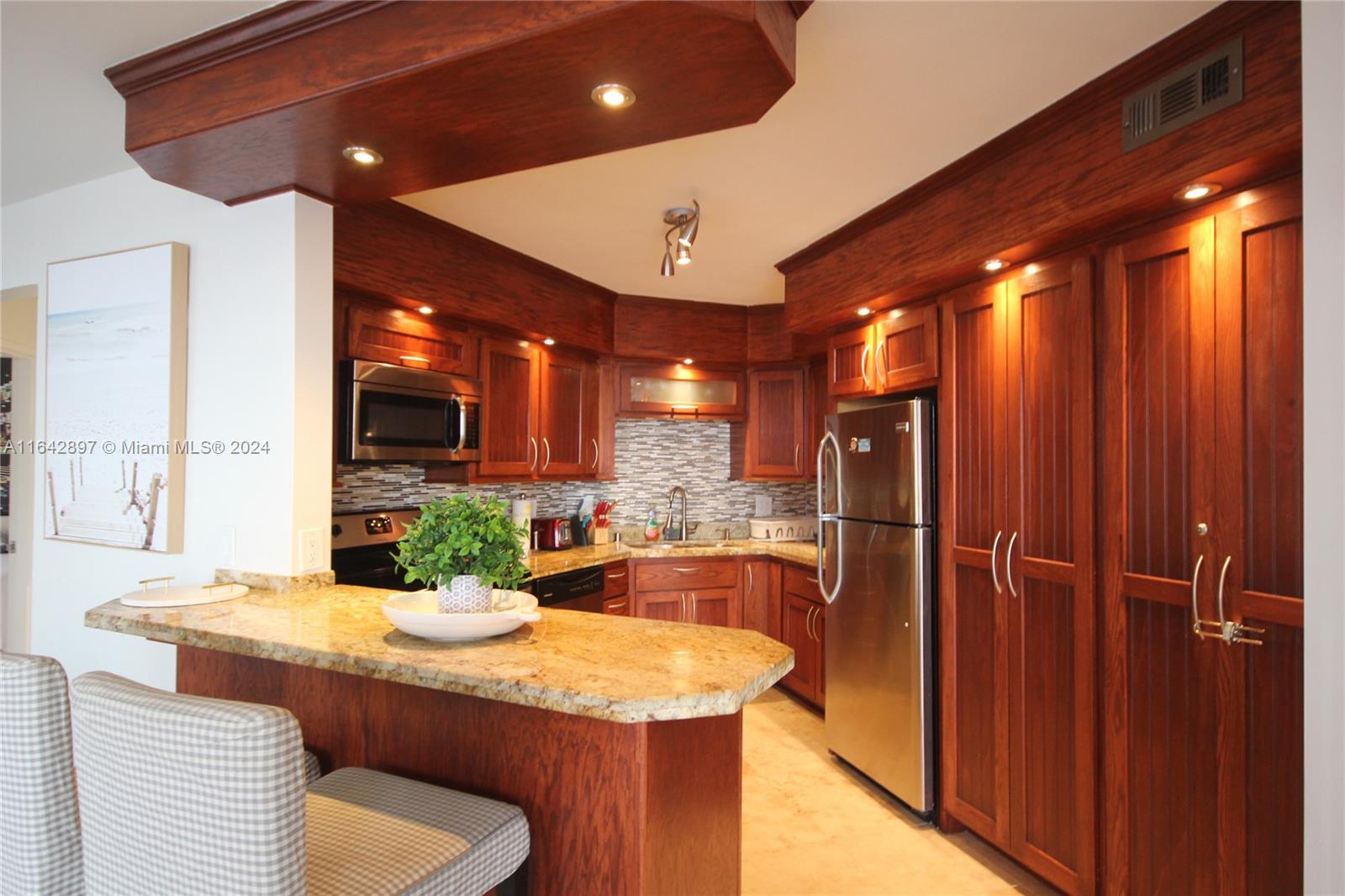 SEACOAST 5151 CONDO - Residential Lease