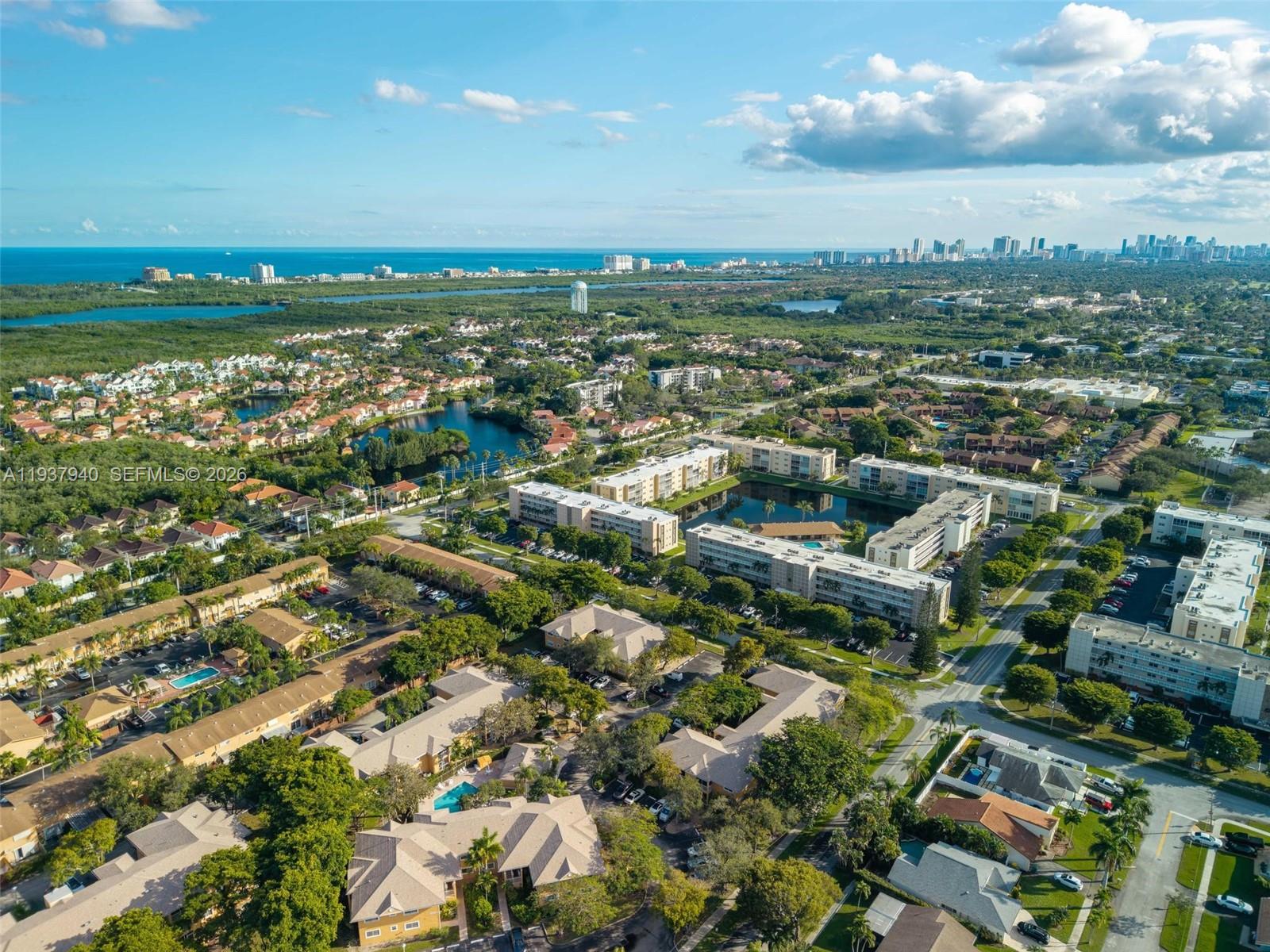 CHATEAU DE VILLE CONDO - Residential