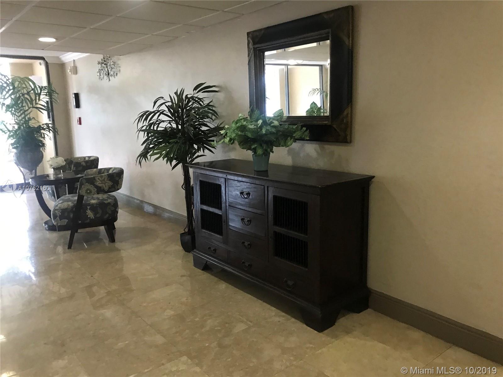 BAYVIEW PALMS CONDO - Residential