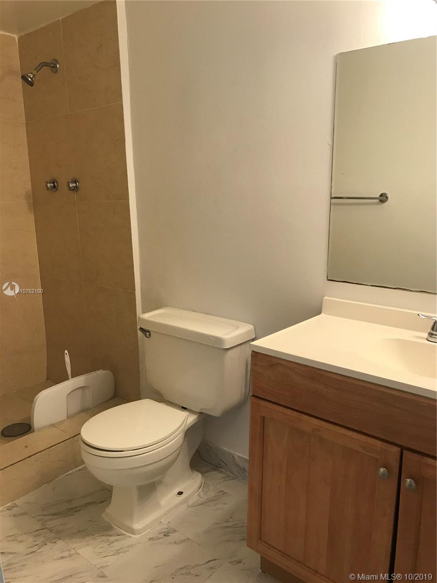 BAYVIEW PALMS CONDO - Residential