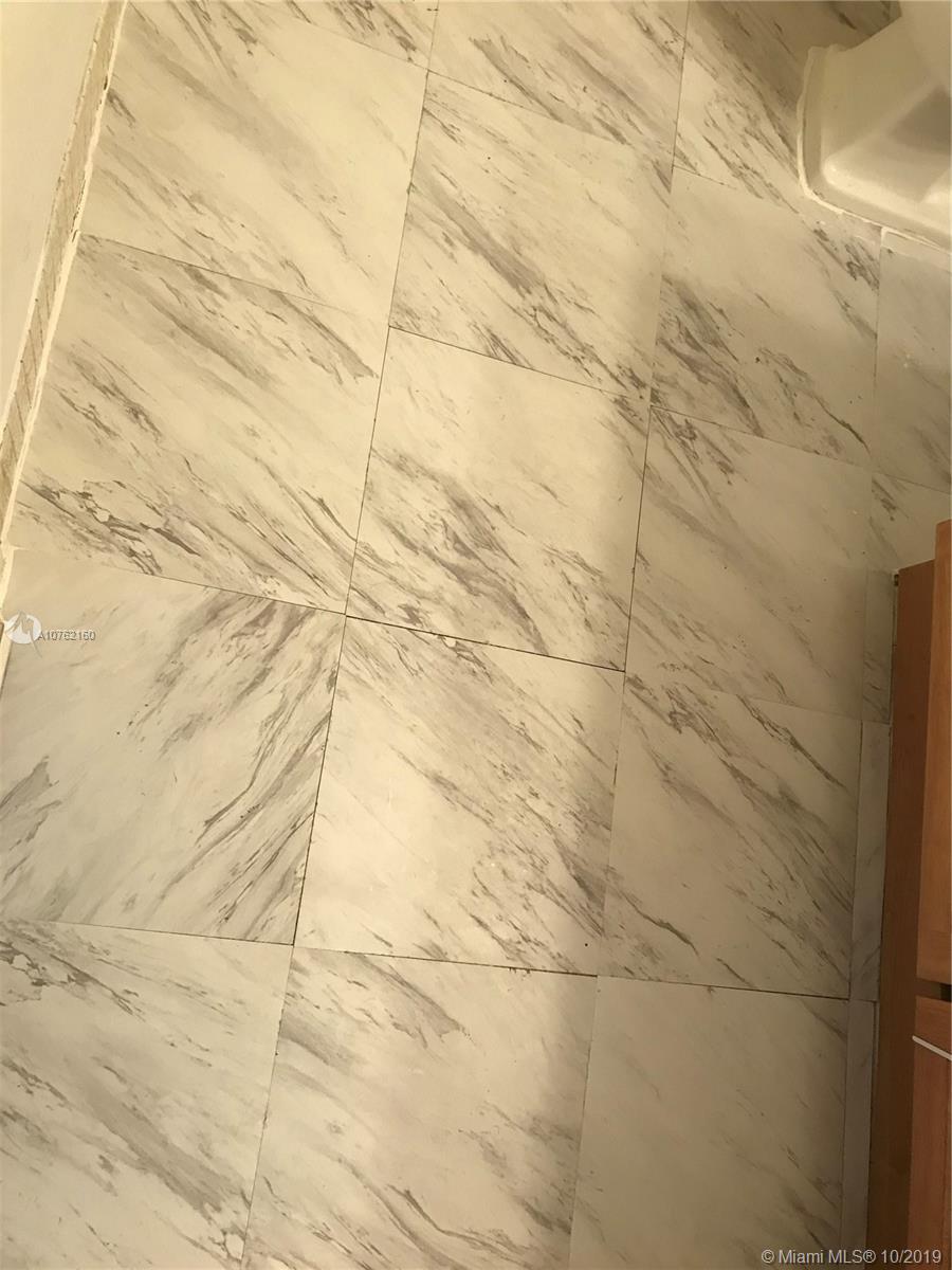 BAYVIEW PALMS CONDO - Residential