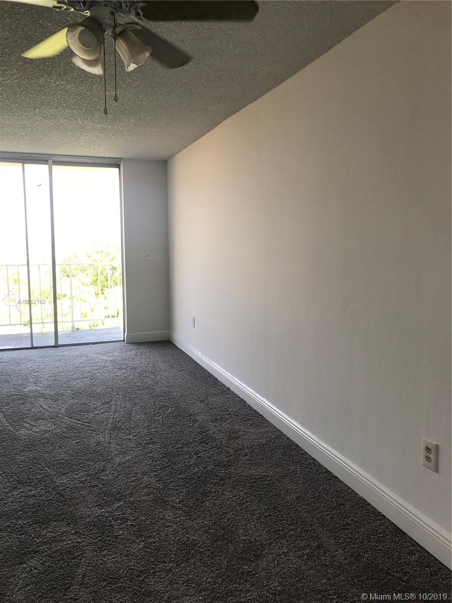 BAYVIEW PALMS CONDO - Residential