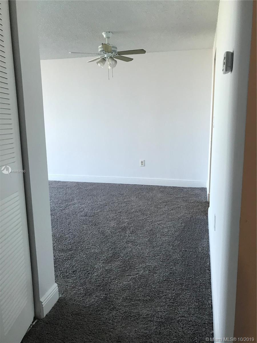 BAYVIEW PALMS CONDO - Residential