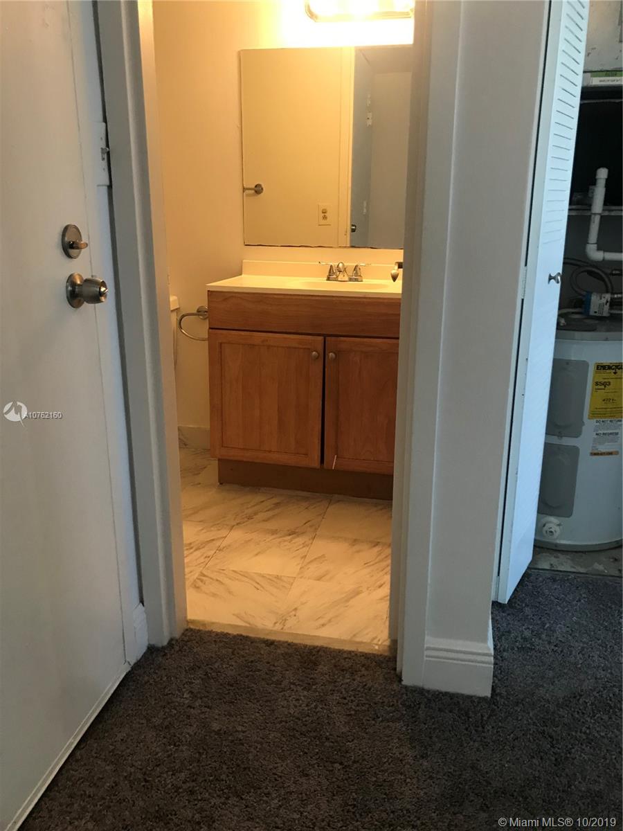 BAYVIEW PALMS CONDO - Residential