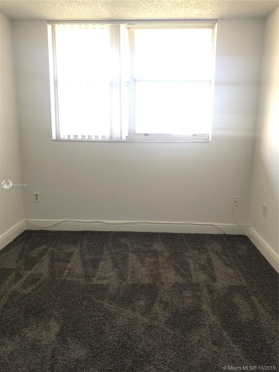 BAYVIEW PALMS CONDO - Residential