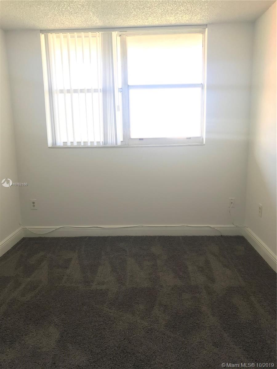 BAYVIEW PALMS CONDO - Residential