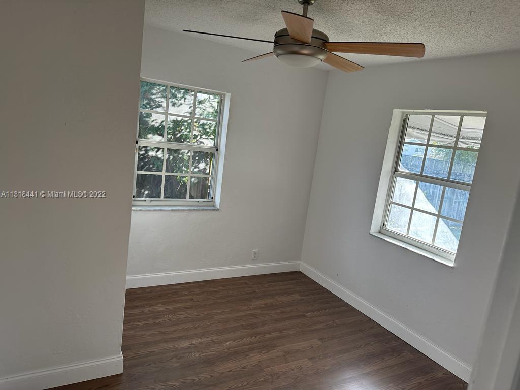 SOUTH HOLLYWOOD AMD PLAT - Residential