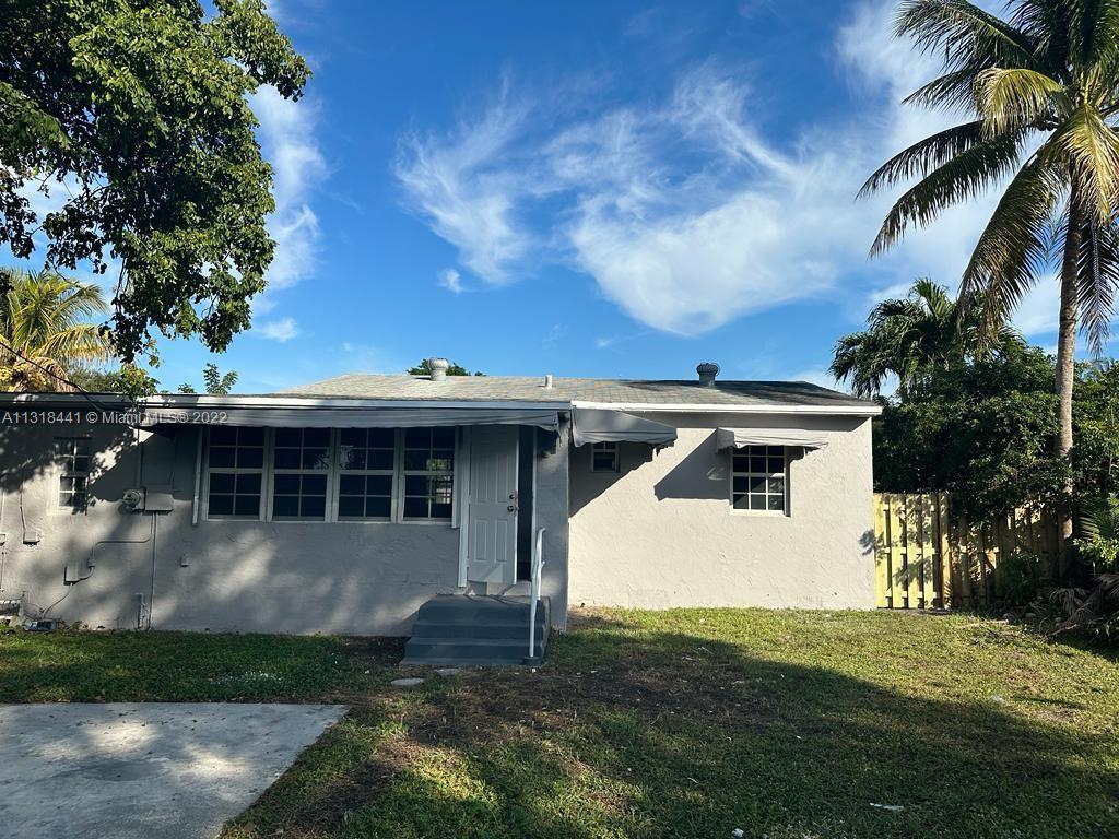 SOUTH HOLLYWOOD AMD PLAT - Residential