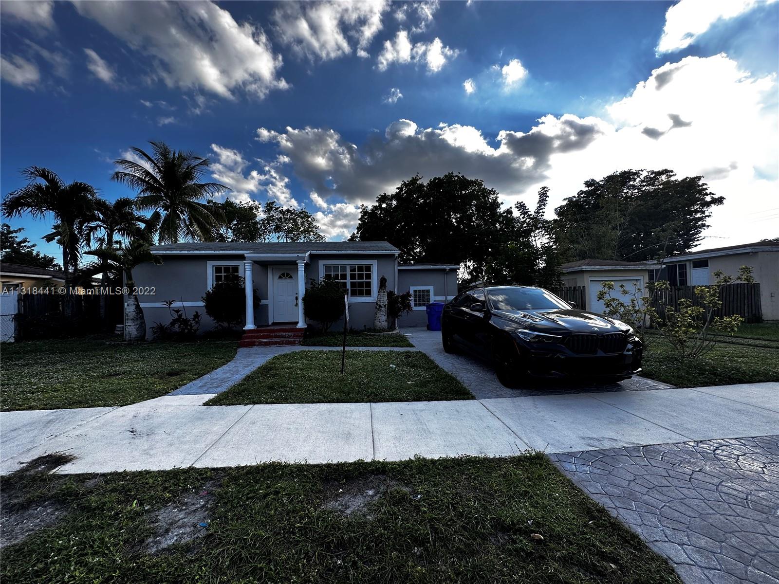 SOUTH HOLLYWOOD AMD PLAT - Residential