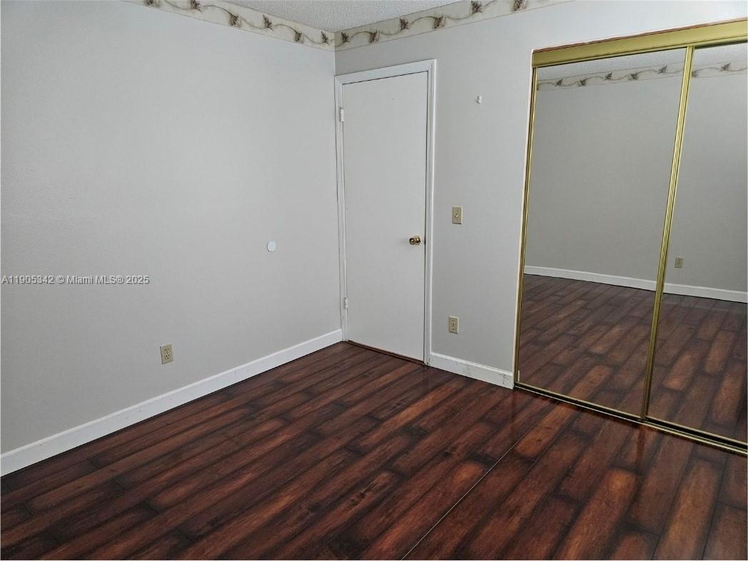 BUENAVENTURA LAKES NORTH - Residential Lease