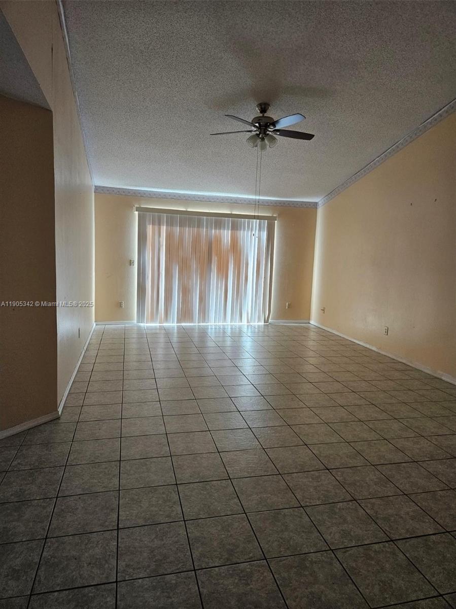 BUENAVENTURA LAKES NORTH - Residential Lease