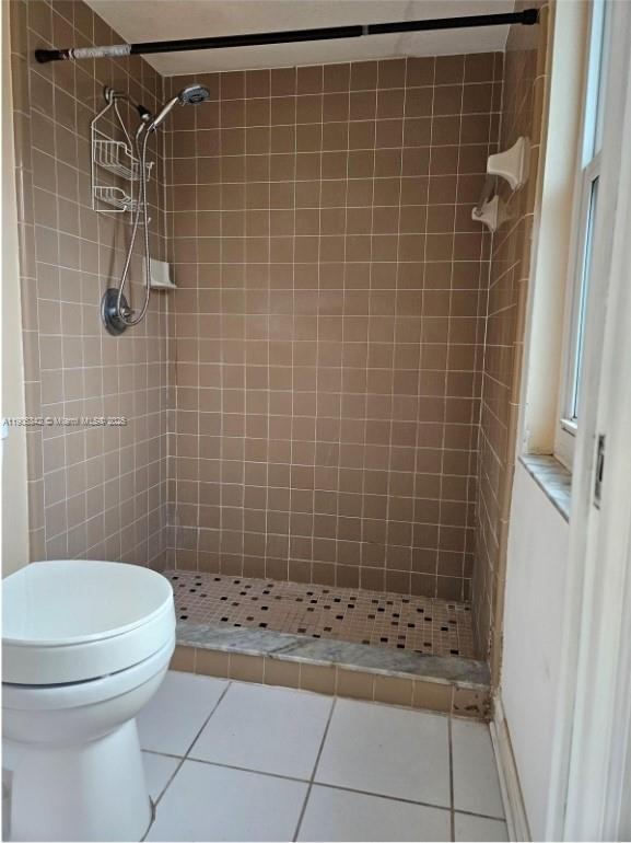 BUENAVENTURA LAKES NORTH - Residential Lease