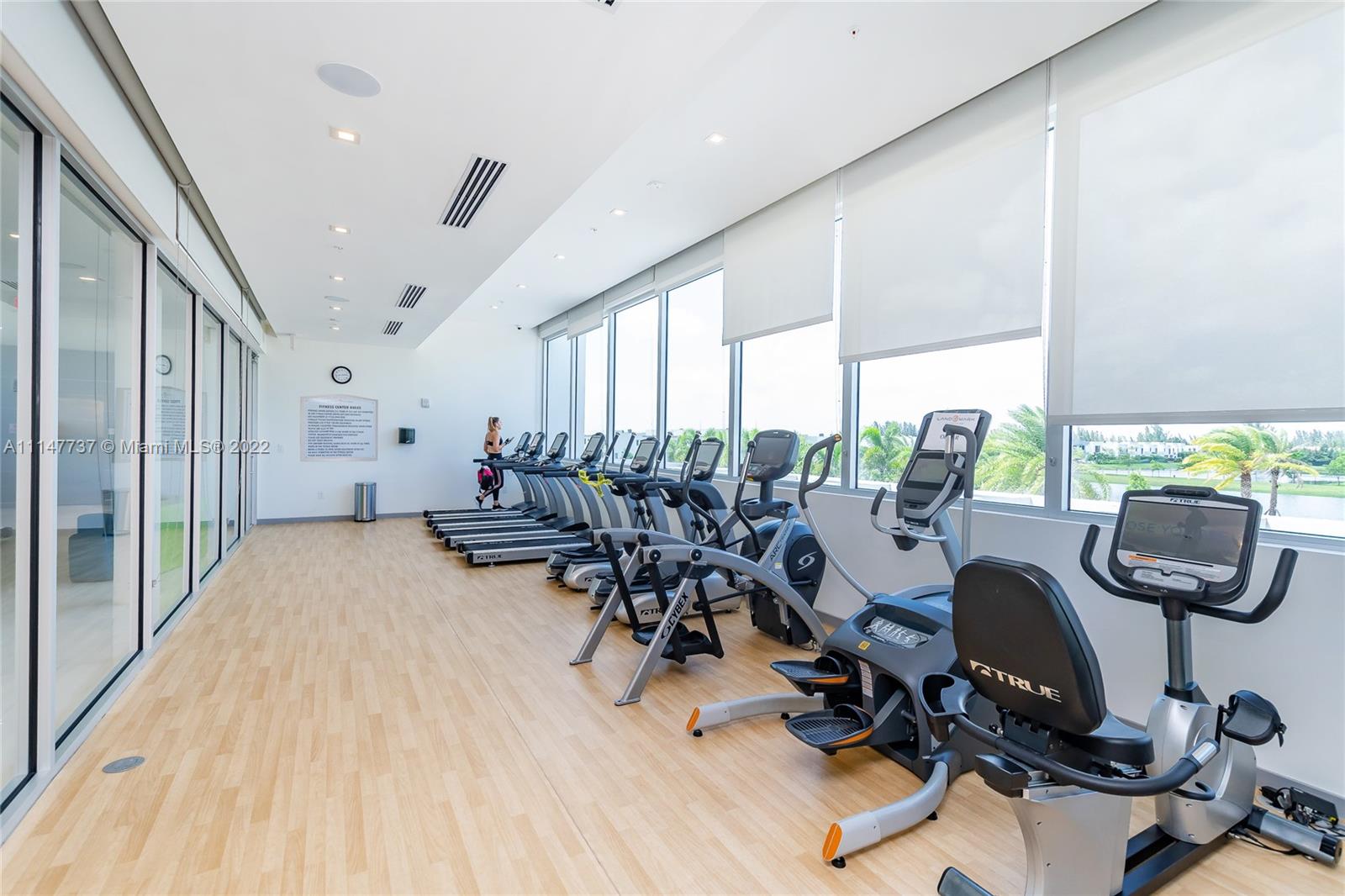 LANDMARK AT DORAL - Residential