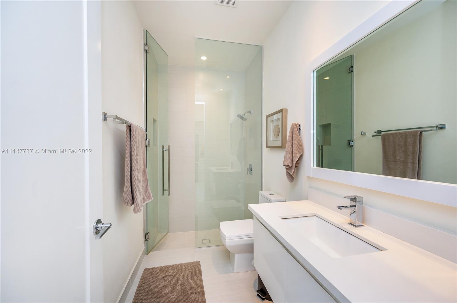 LANDMARK AT DORAL - Residential