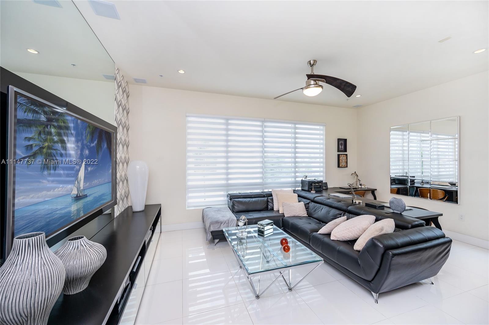 LANDMARK AT DORAL - Residential