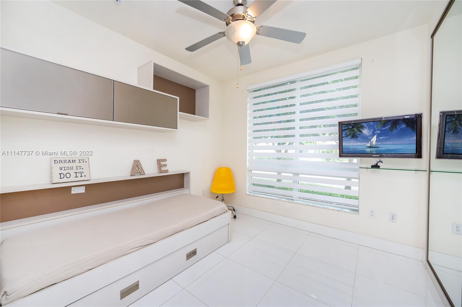 LANDMARK AT DORAL - Residential