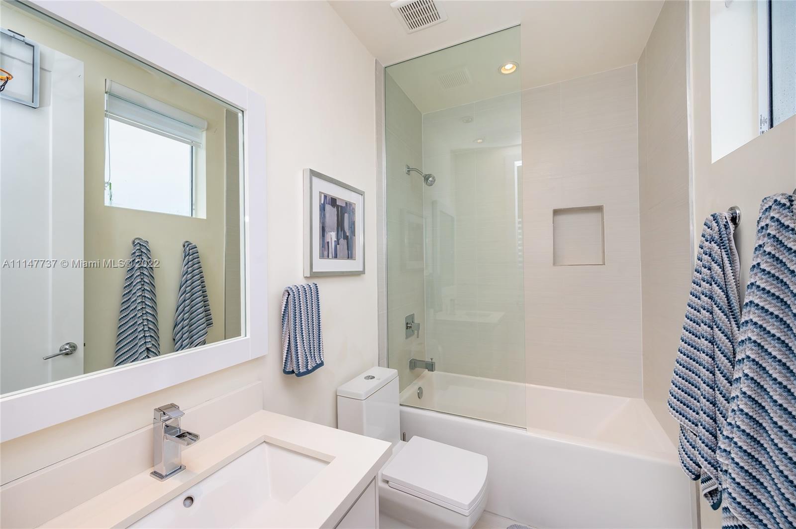 LANDMARK AT DORAL - Residential