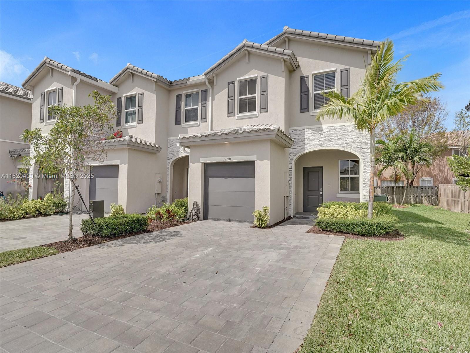 1100 Se 26th Ter, Homestead, Miami-Dade County, Florida - 3 Bedrooms  
3 Bathrooms - 