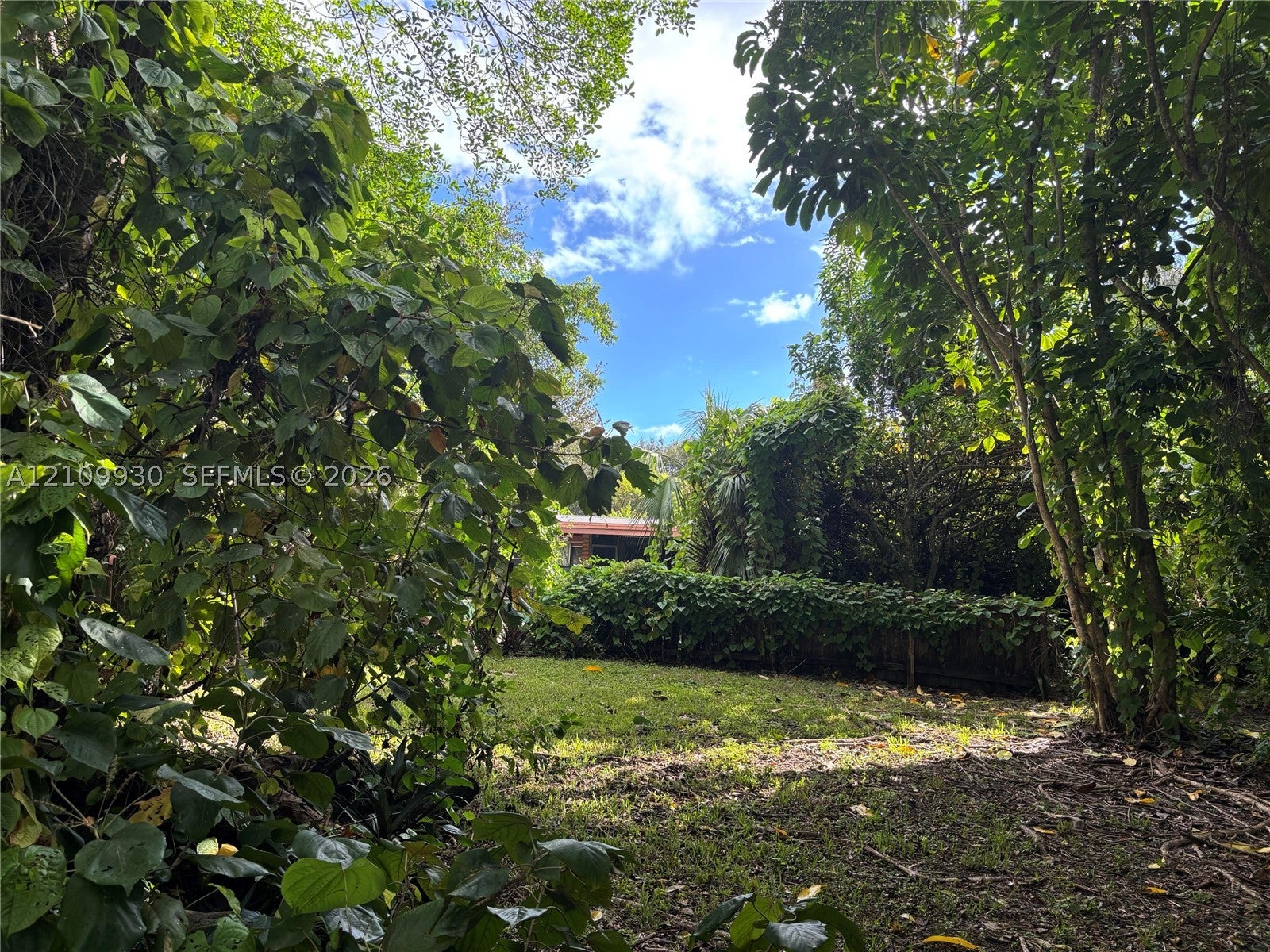 9300 SW 61st