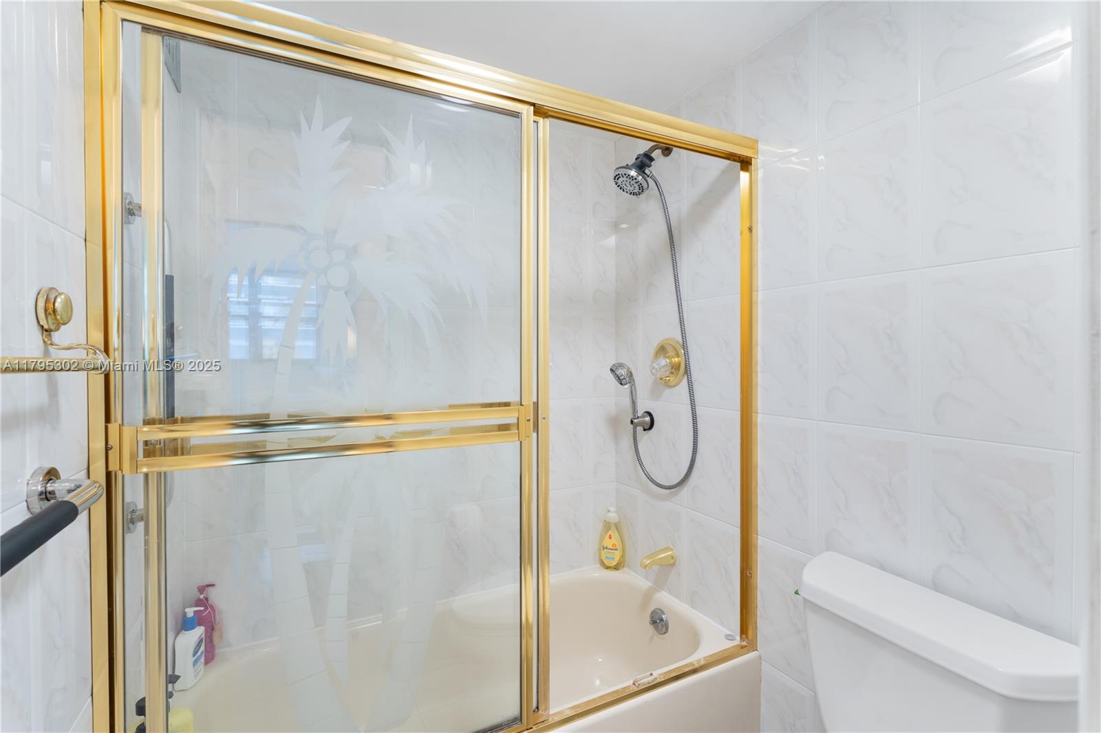 9500 OCEANS CONDO - Residential