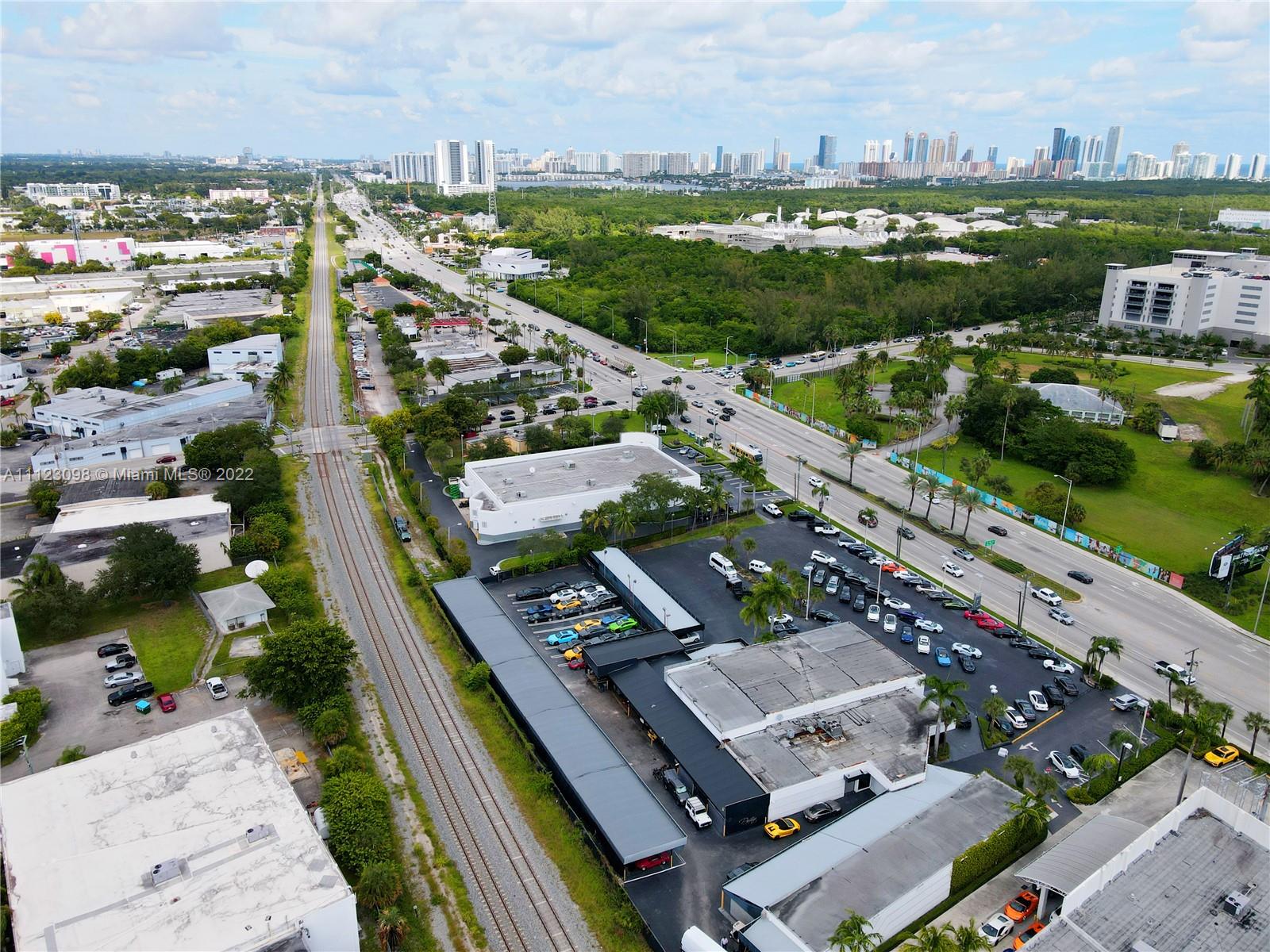 SUNNY ISLES BIS BLVD SUB - Land