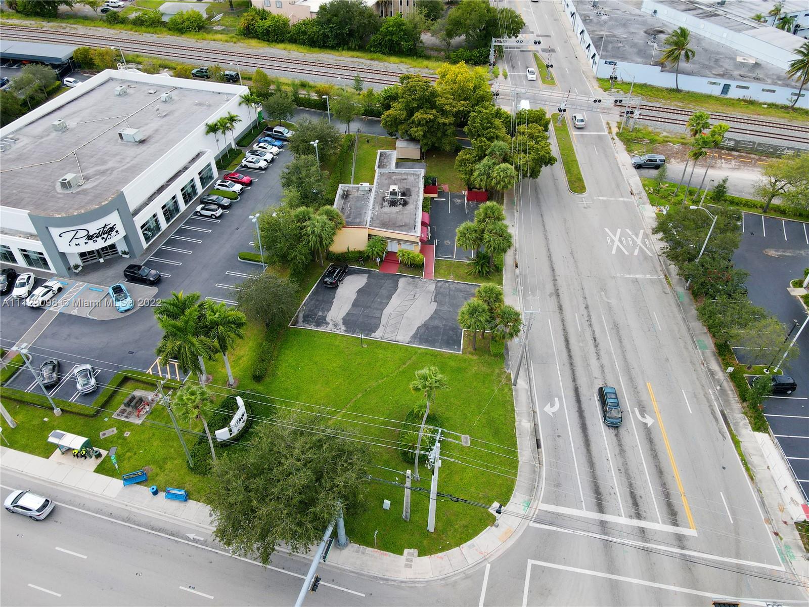 SUNNY ISLES BIS BLVD SUB - Land