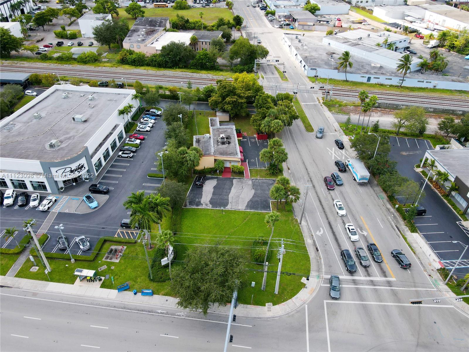 SUNNY ISLES BIS BLVD SUB - Land