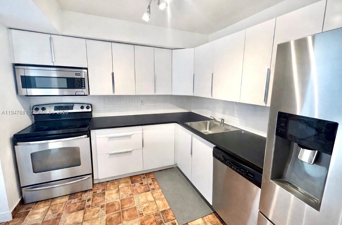 DESOTO PARK CONDO - Residential