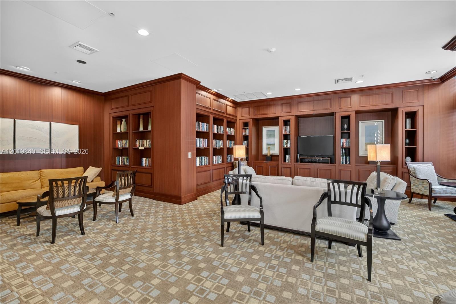 WATERGARDEN CONDO - Residential
