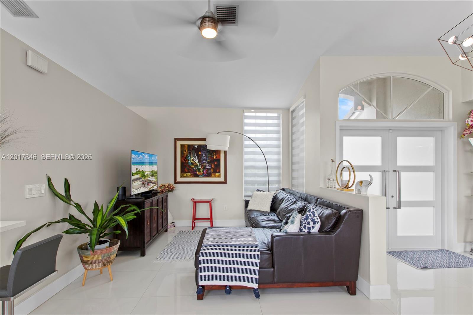REPLAT OF COUNTRY LAKES - Residential